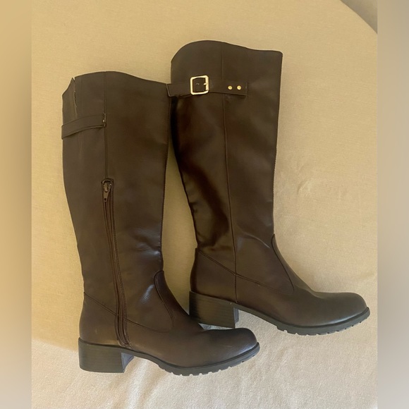 Rampage tall boots in chocolate brown. Size 8 M - Picture 2 of 8